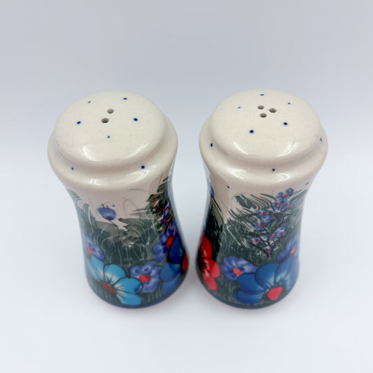5” Salt and Pepper Shakers. Handmade Polish pottery. UNIKAT Forget Me Not Pansy