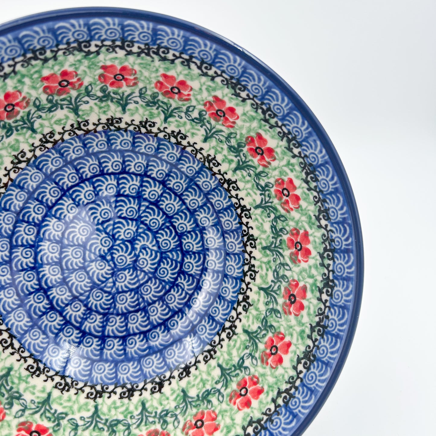 Polish pottery 6.” Bowl in the Maraschino Pattern pattern. Flowers
Ceramika Artystyczna Company