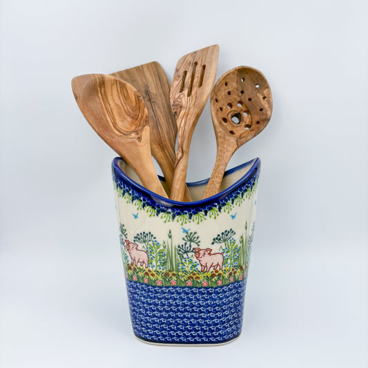 What Makes Polish Pottery Special