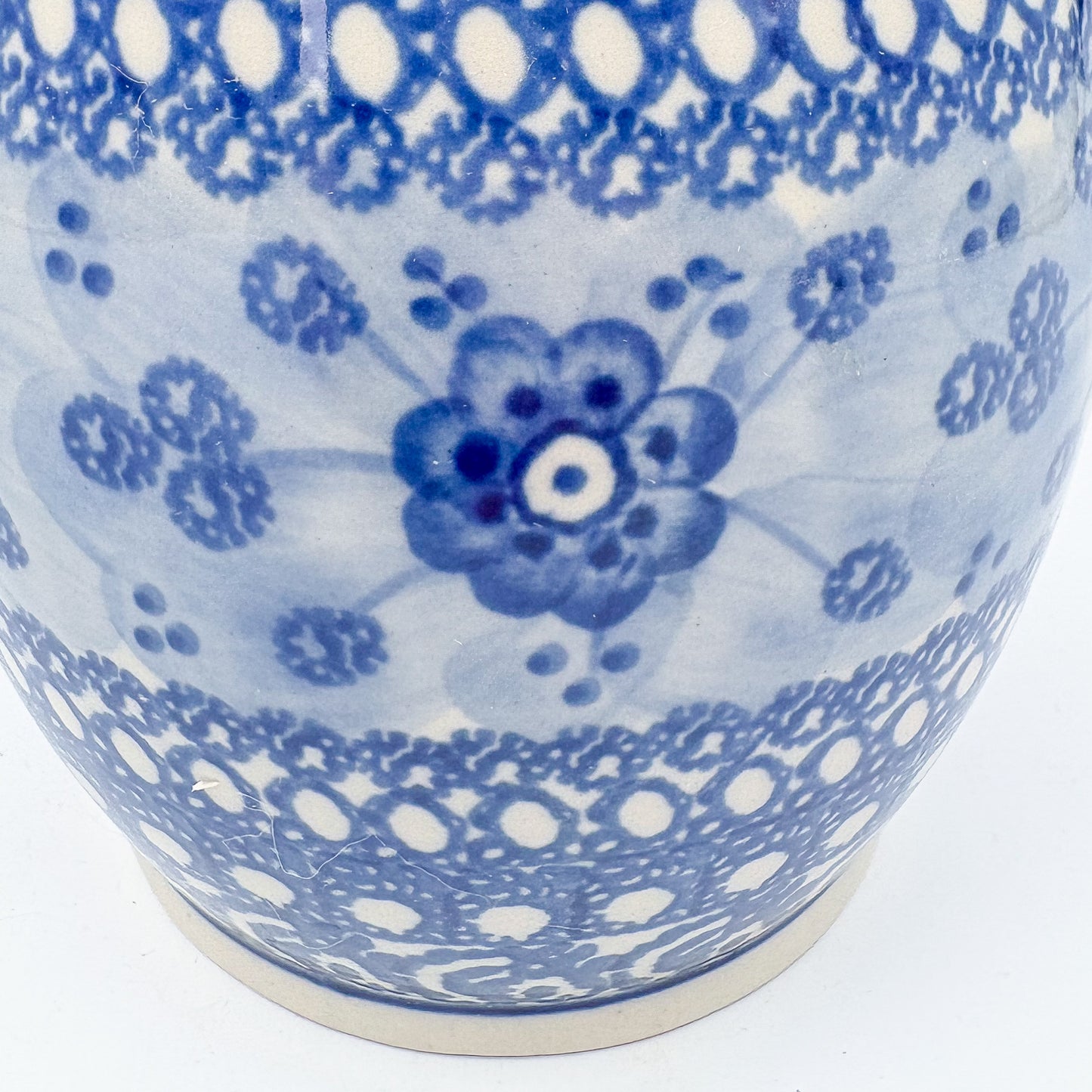 6" Lidded Jar.  Handmade Polish pottery.  UNIKAT Ble Poppy Design