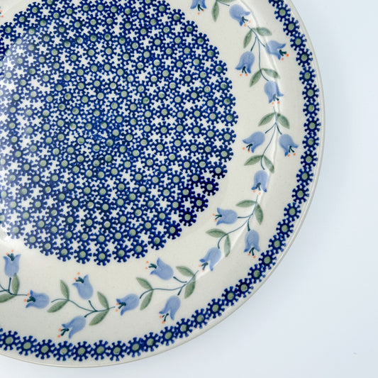 Polish pottery 10” Floral tulip plate in the Unikat Bell Flower DesignPolish Pottery UNIKAT 
Dimension 10 3/4” round
Ceramika Manufaktura Company