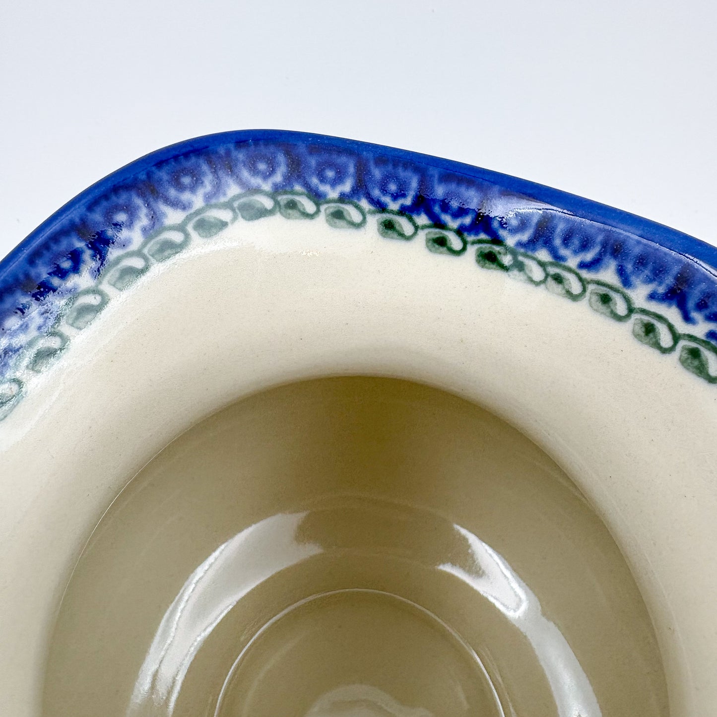 Kula Vase 5.5”.  Handmade Polish pottery.  UNIKAT Wildflower Meadow