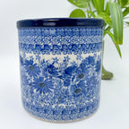 6” bluue floral Utensil holder is a handmade by talented Polish artisans. 