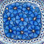 8 point blue floral platter in the Unikat Cobalt Poppies pattern