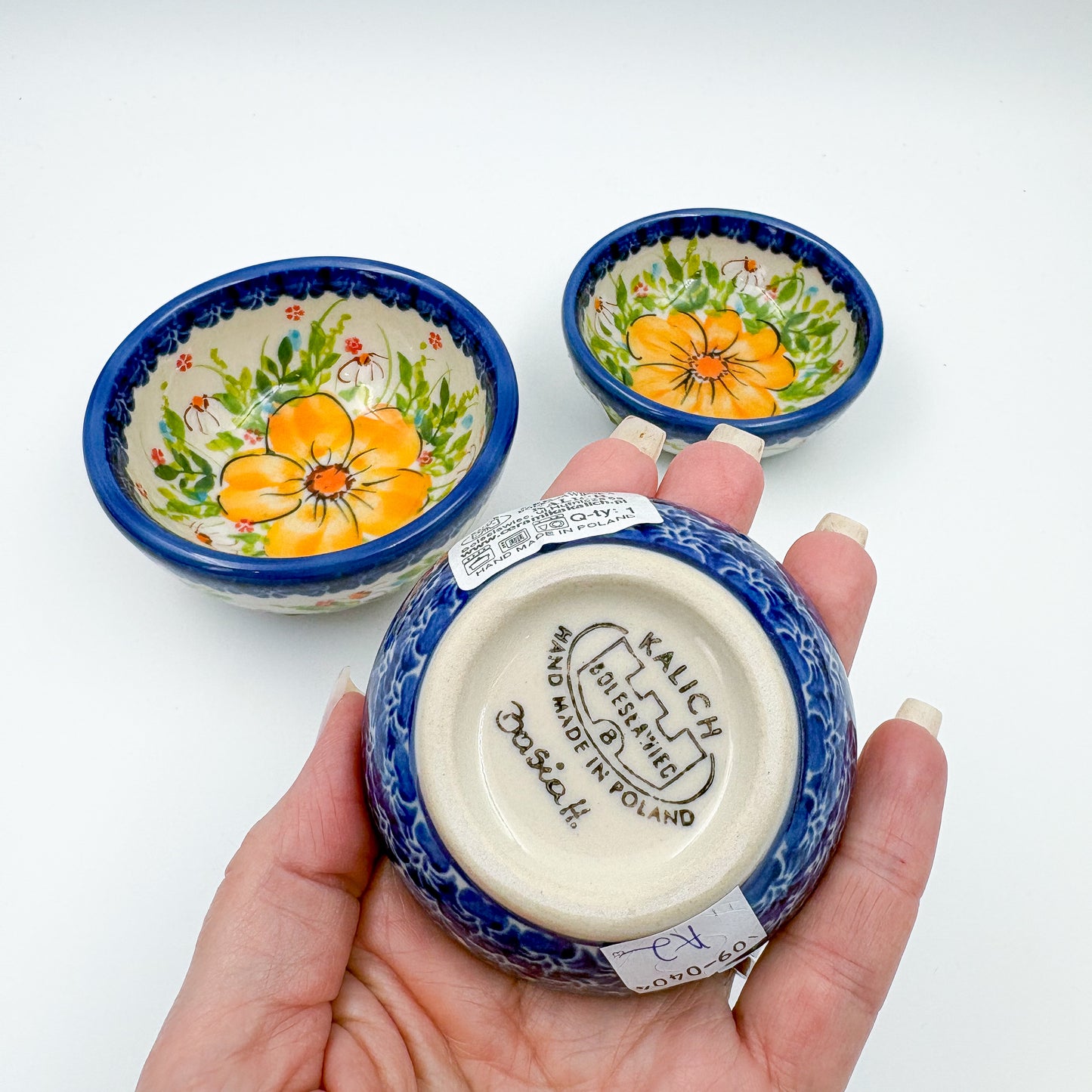 Small Set 3 stacking Bowls.  Hand crafted Polish pottery stoneware:  UNIKAT Orange Poppy
