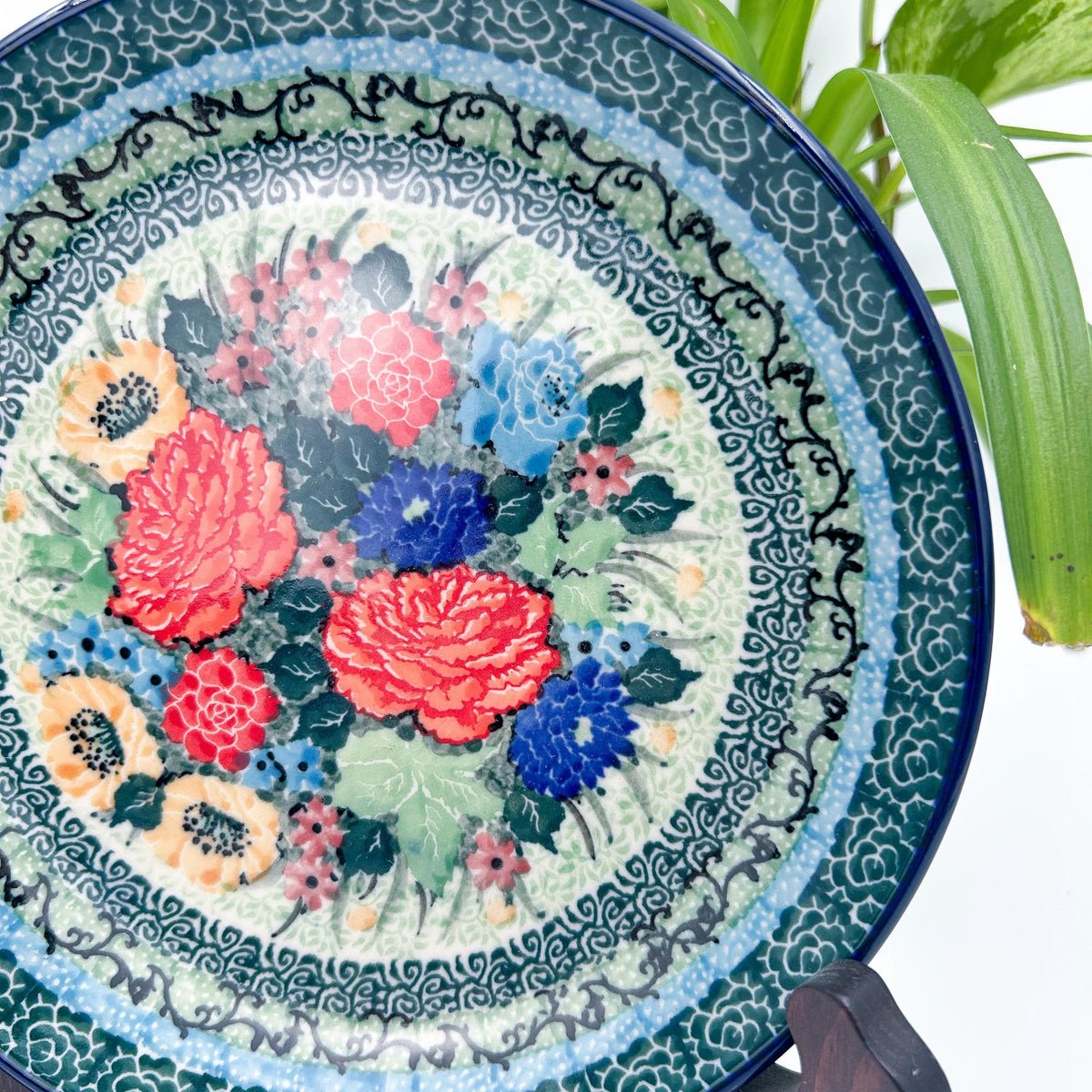 7.91” plate in the Unikat Splendid Meadow pattern