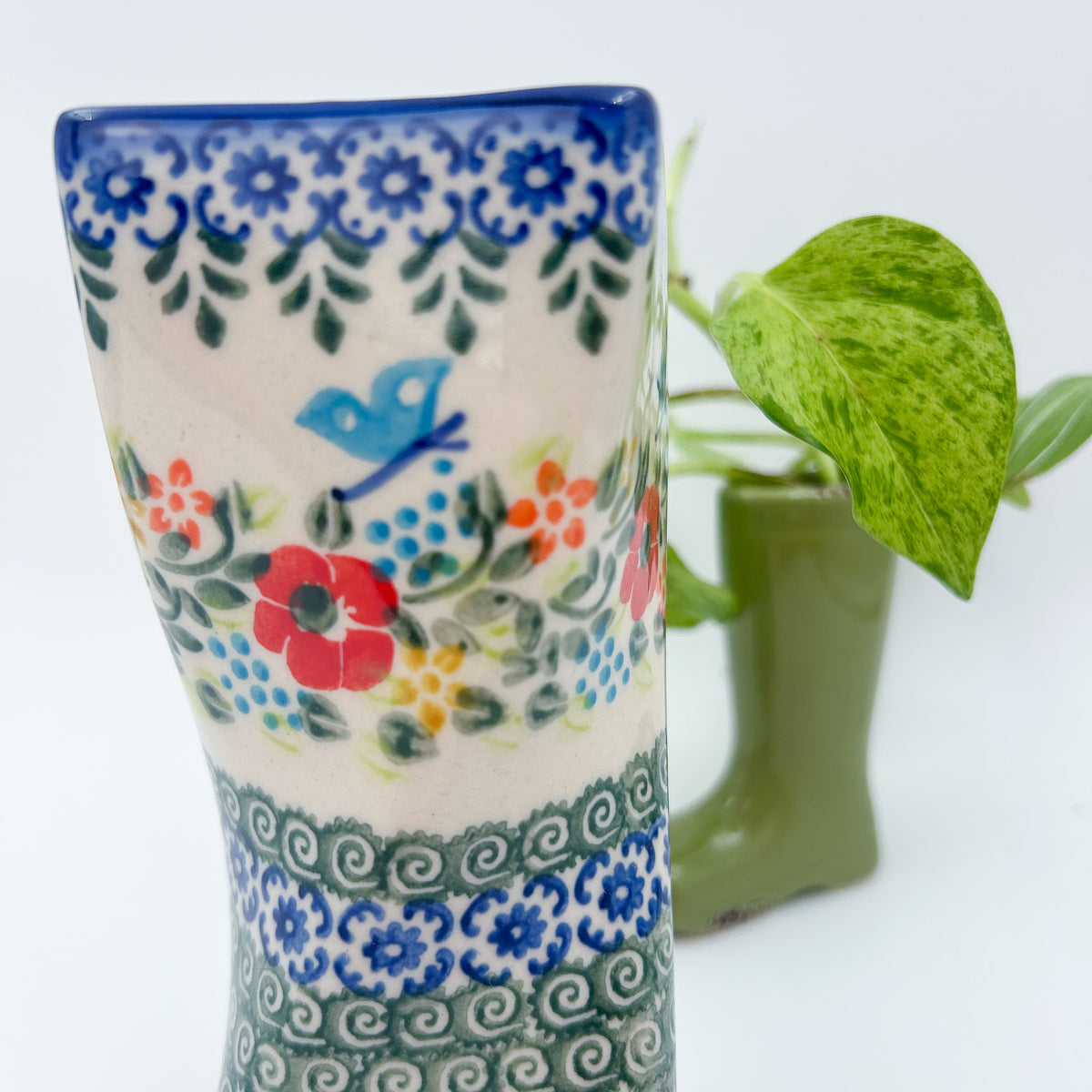 7” floral blue vase is a handmade by talented Polish artisans  Dimensions 6.73" x 2.48"
Ceramika Bona Company