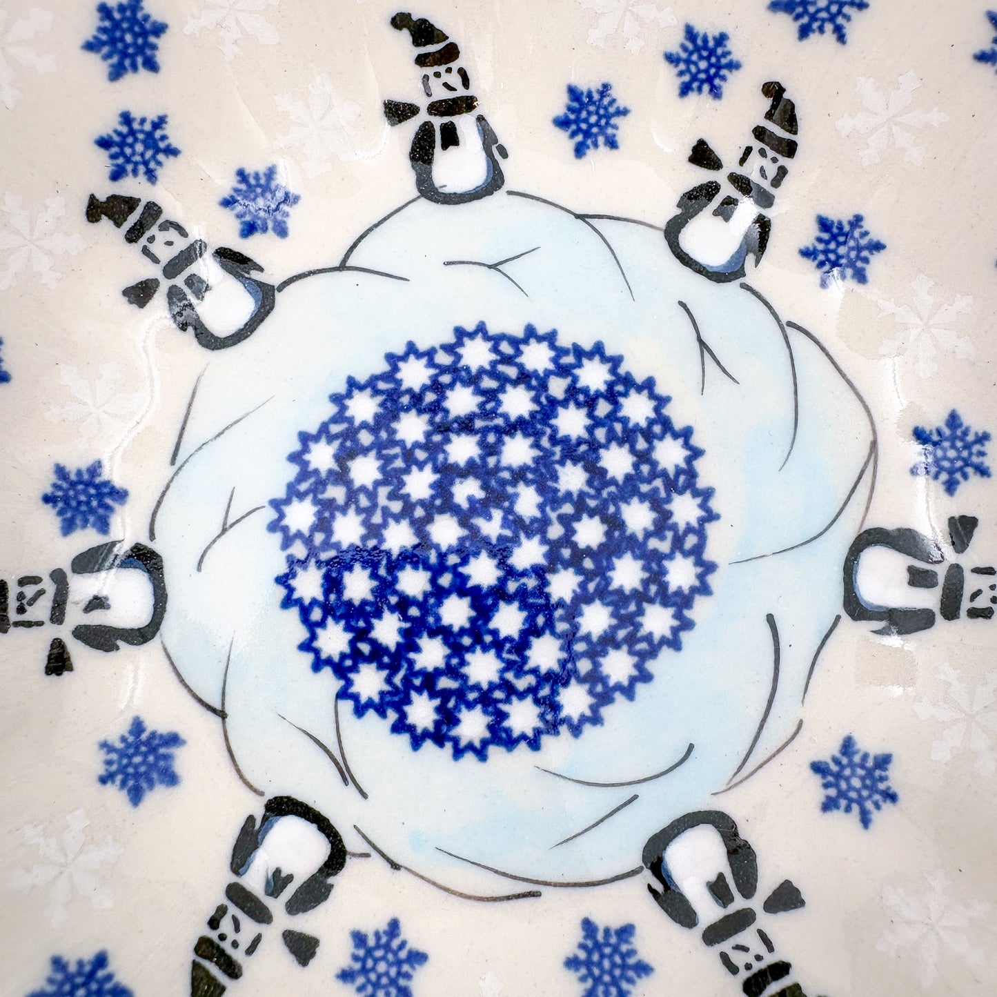 6” Shell Bowl.  Hand crafted Polish pottery stoneware:  Snowman Penguins Design