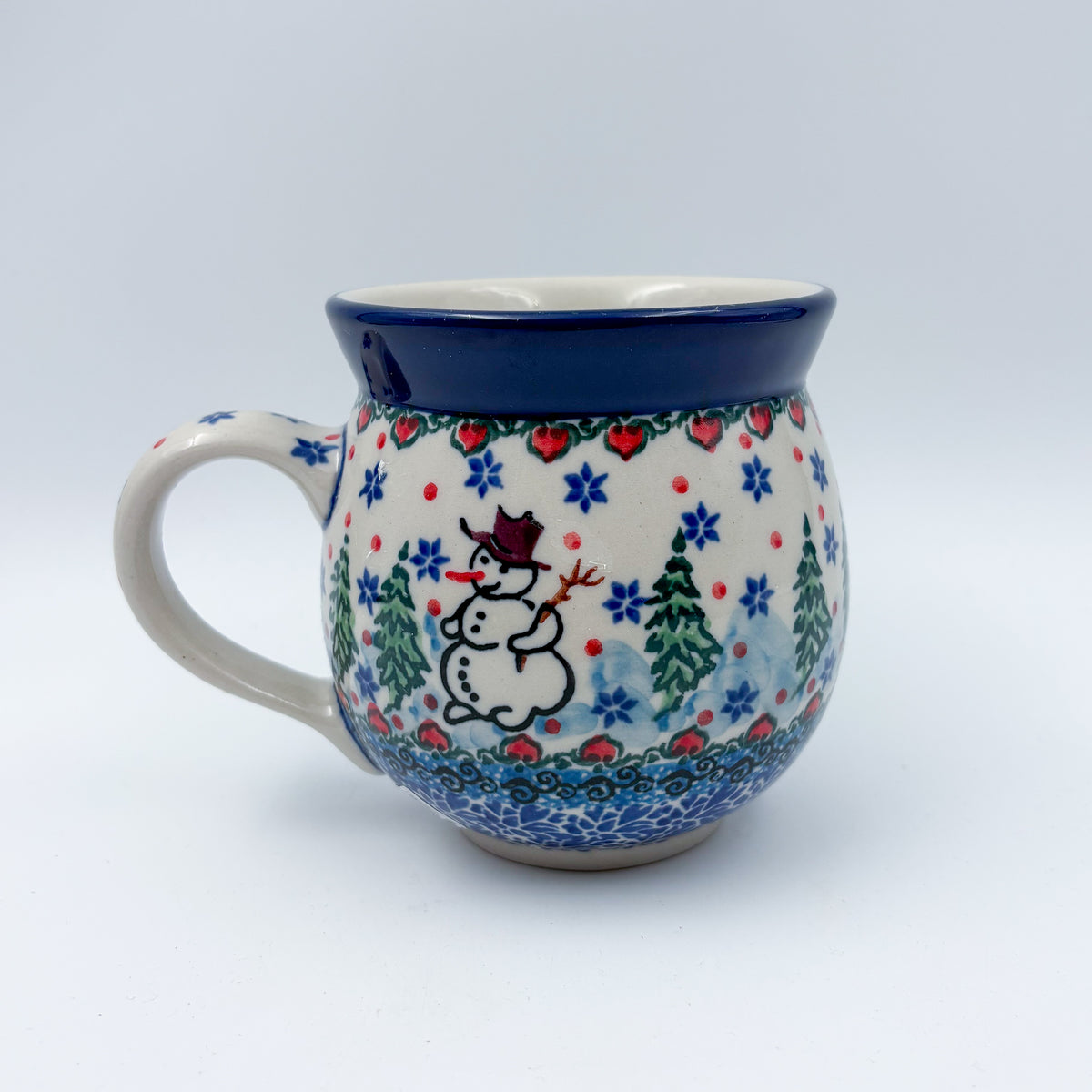Snowman Stroll bubble mug on white background, straight-on front view