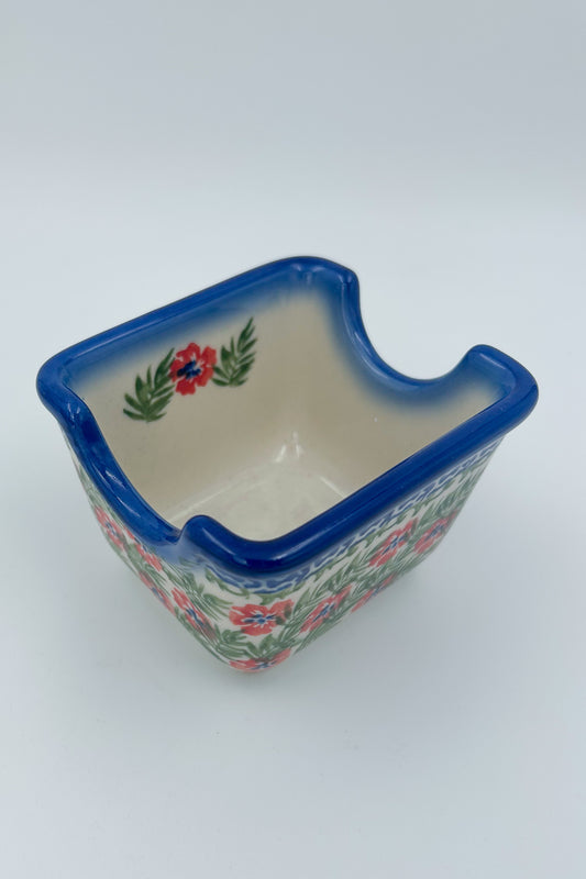Polish pottery hand made  3” rectangular sugar packet holder in Happiness Pattern.
Ceramika Bona Company