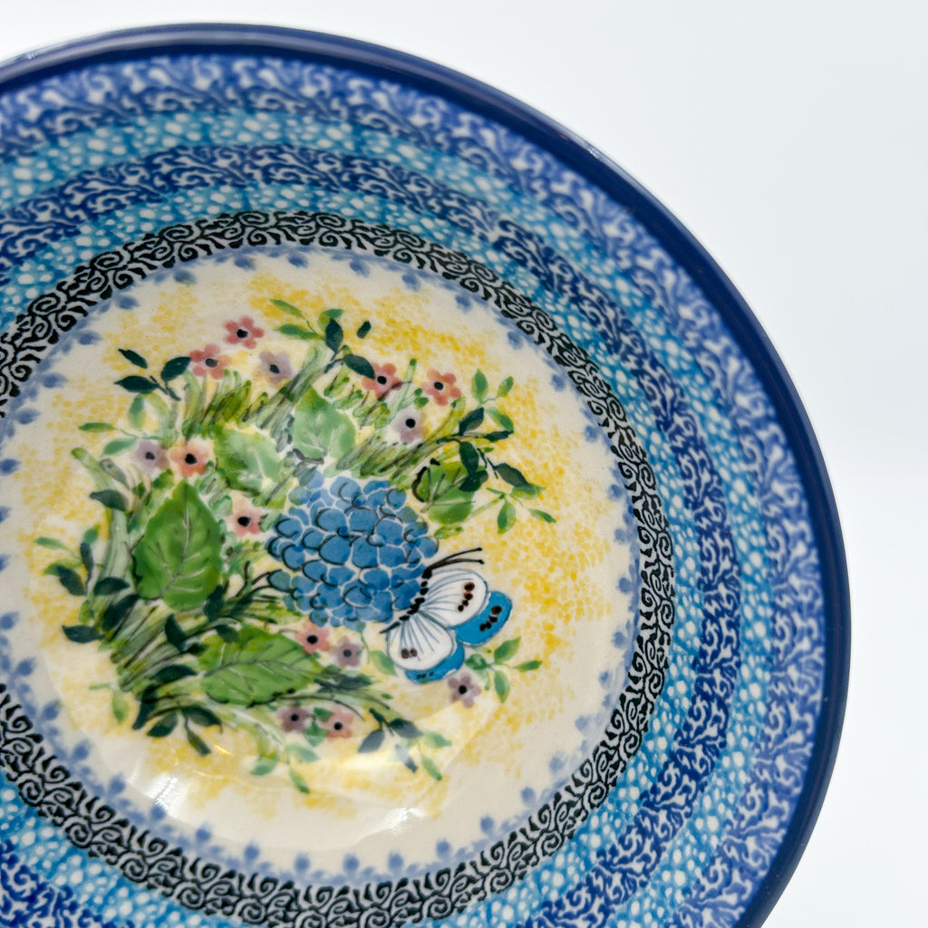 Polish pottery 6.” Bowl in the UNIKAT Blue Hydrangea Pattern pattern. Floral design
Ceramika Artystyczna Company