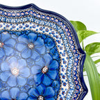8 point blue floral platter in the Unikat Cobalt Poppies pattern
