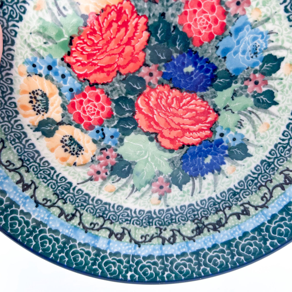 7.91” plate in the Unikat Splendid Meadow pattern
