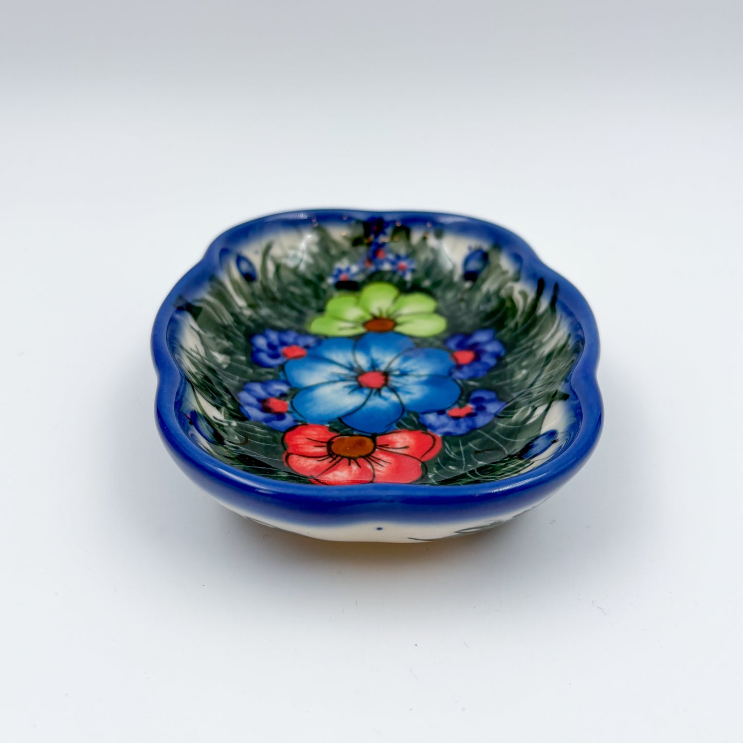 5" Soap Dish.  Handmade Polish pottery.  UIKAT Forget Me Not Design