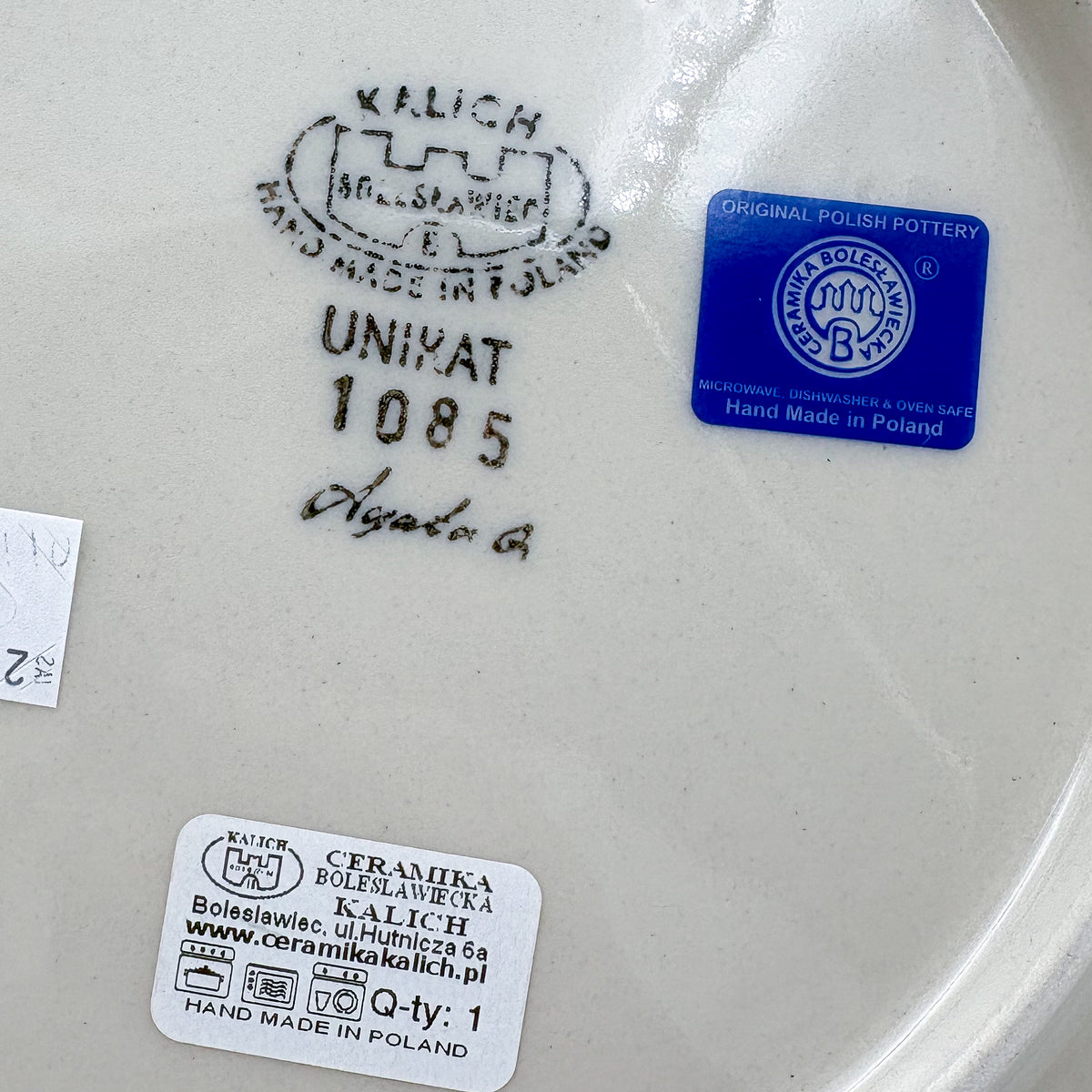 10.2” Plate.  Hand crafted Polish pottery stoneware: UNIKAT Berry Patch