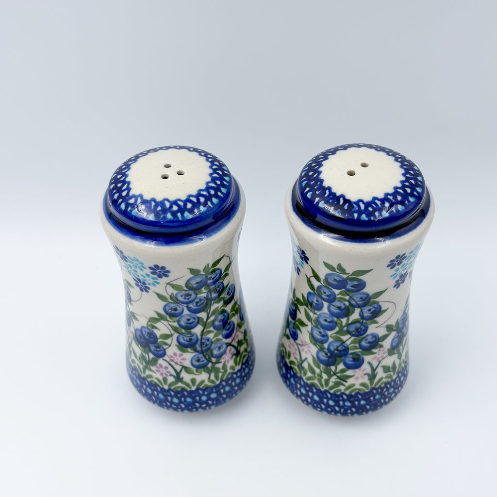 5” Salt and Pepper Shakers.  Handmade Polish pottery.  UNIKAT Blueberry Bliss Design