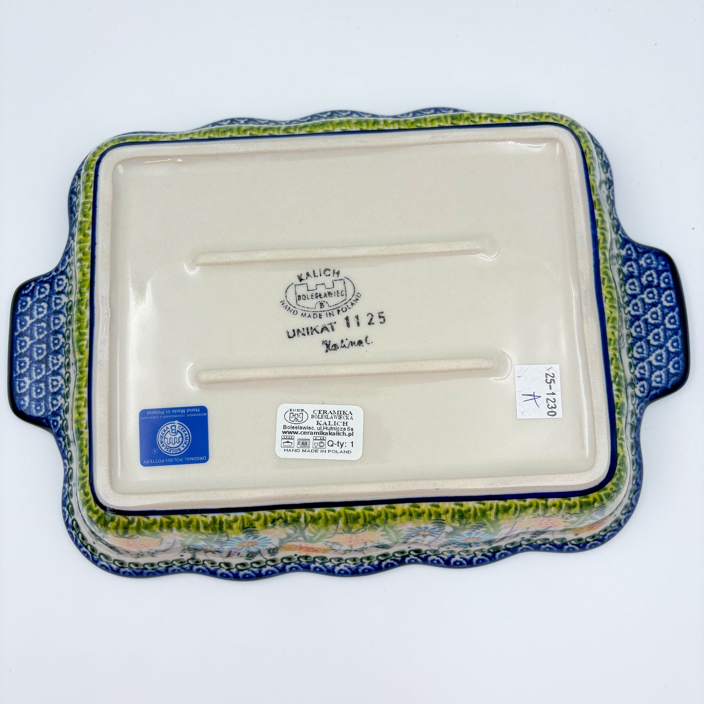 11.6" Baker Ada with Handles. Handmade in Poland.  UNIKAT Songbird Garden Design