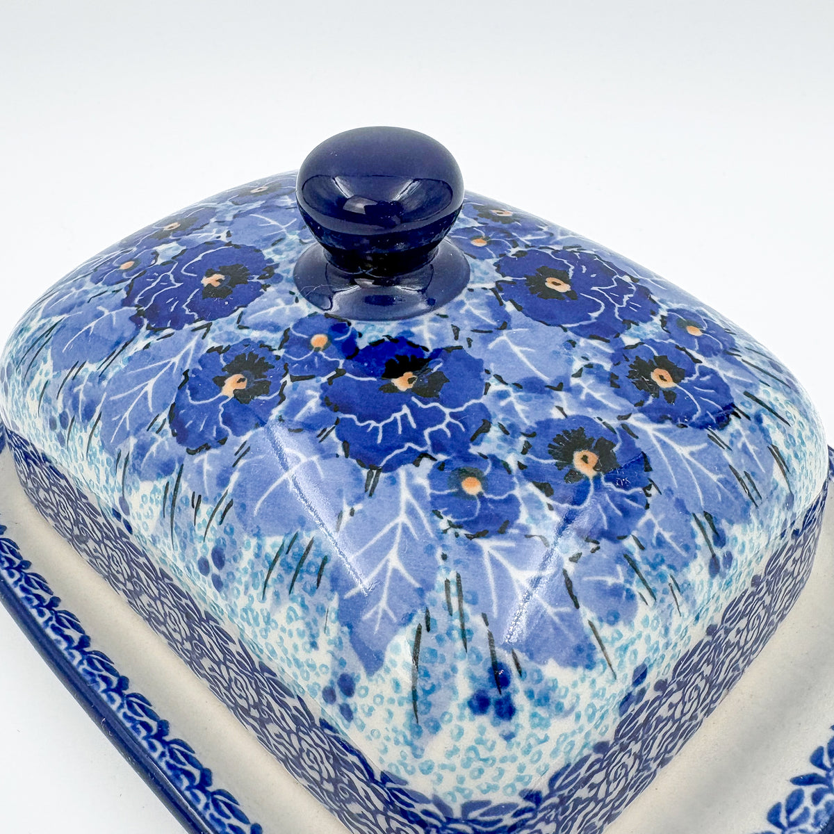 7" Butter Dish: UNIKAT Deep Winter Design