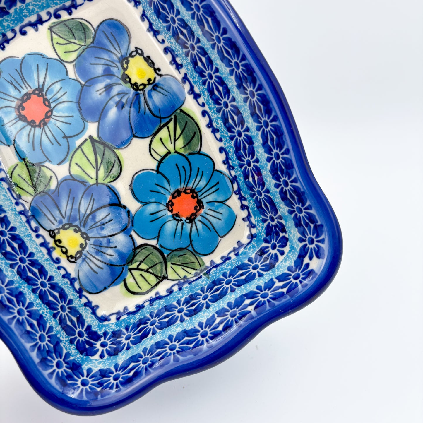8” Baker Handmade in Poland.  UNIKAT Bold Blue Poppies Design