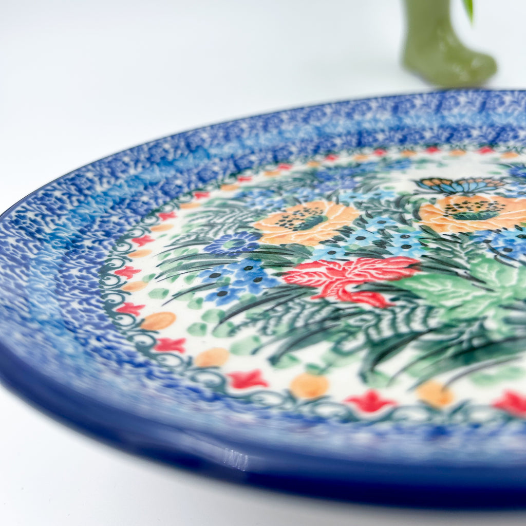 7.91” Plate.  Hand crafted Polish pottery stoneware: UNIKAT Sipping Nectar Design.
