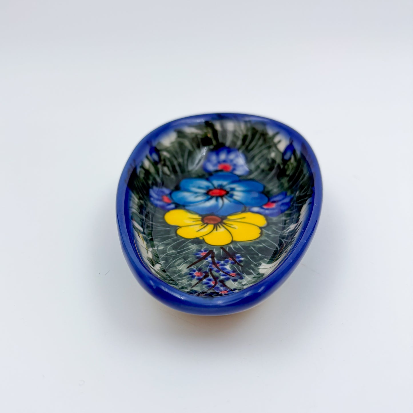 Spoon Rest 5”.  Handmade Polish pottery.  UNIKAT Forget Me Not Pansy Pattern