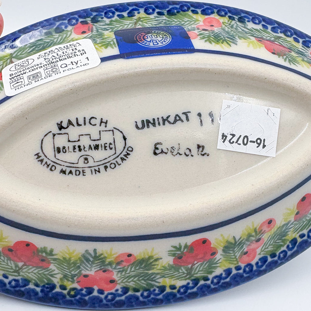 UNIKAT Berry Snowman oval Milano platter, bottom stamp signed Ewela R. Kalich Boleslawiec Unikat