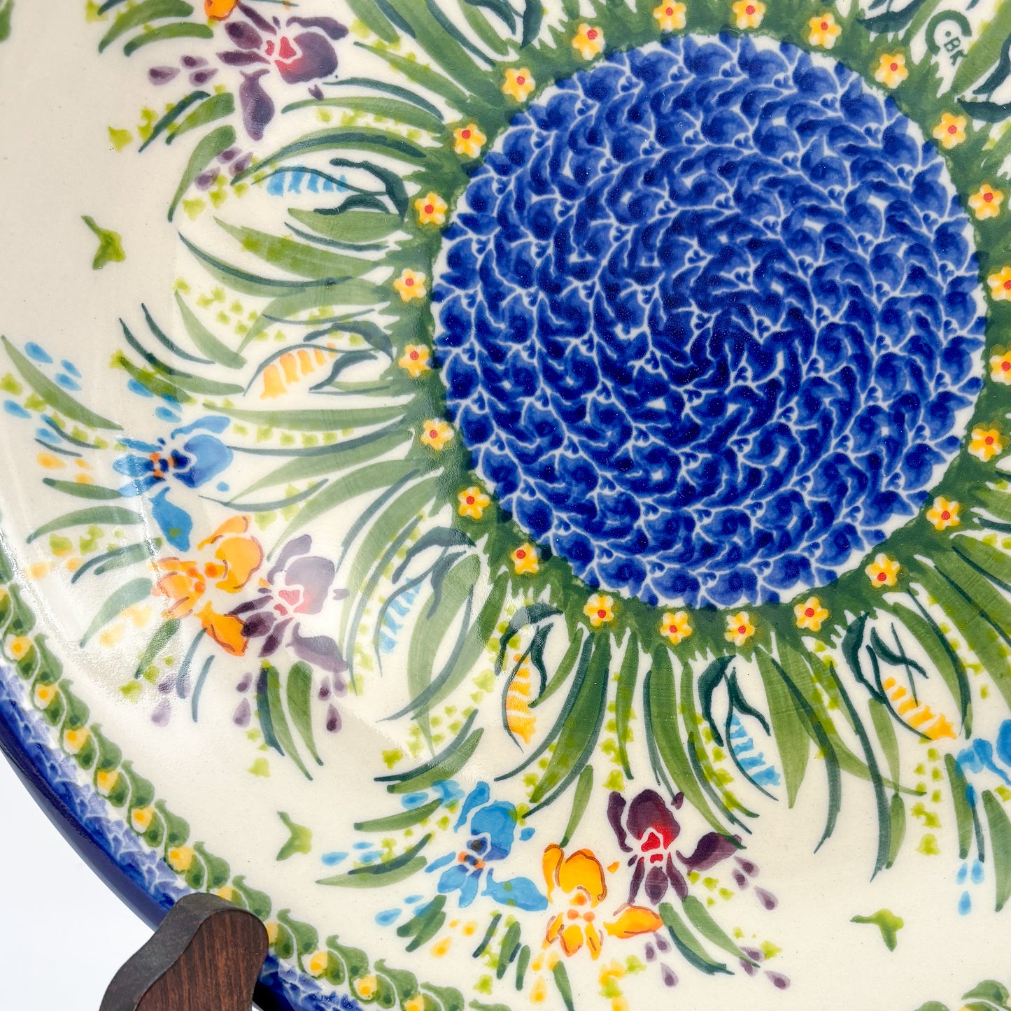 10.2” Plate.  Hand crafted Polish pottery stoneware: UNIKAT Iris Design