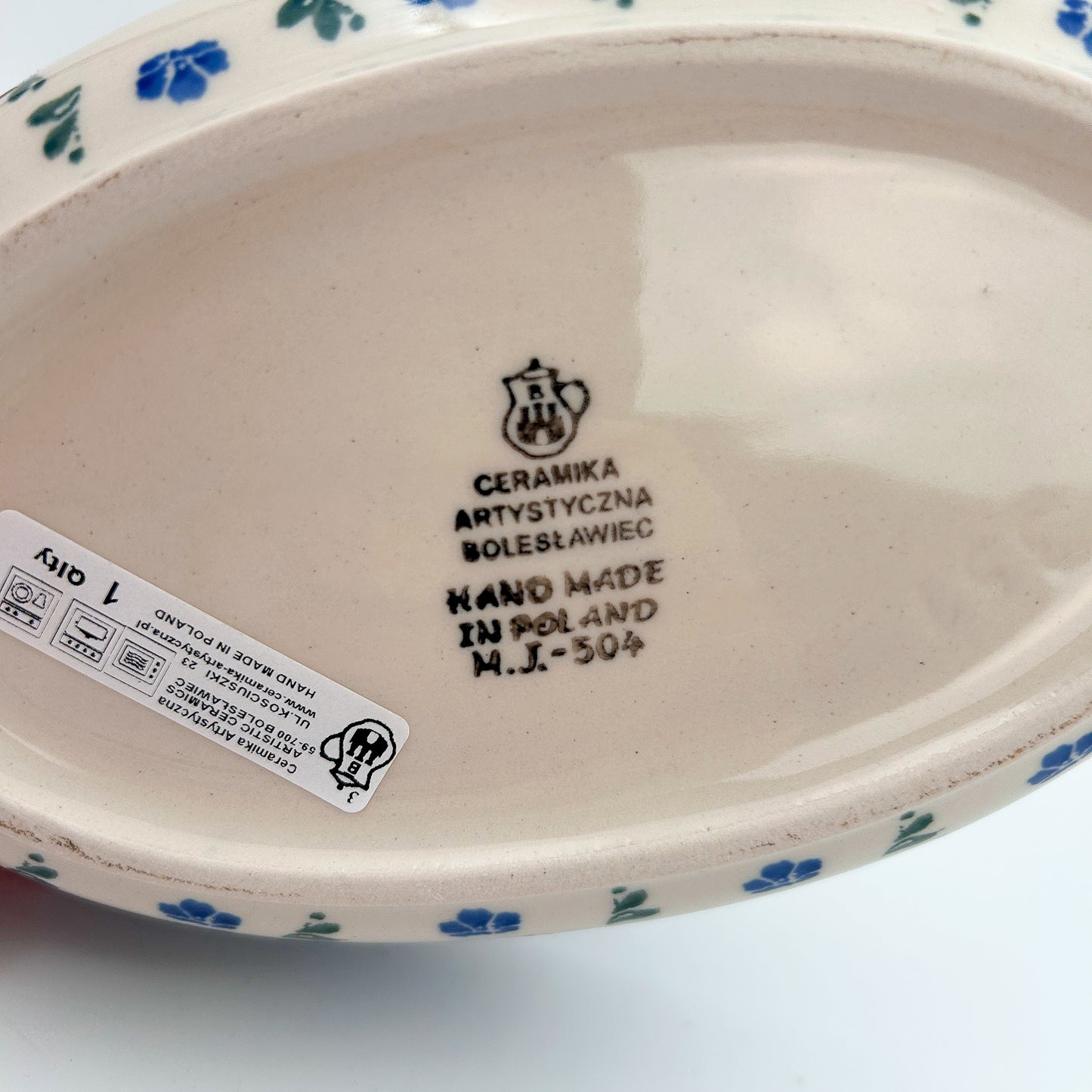 8" Oval Baker handmade in Poland.  Baby Bluebird Design