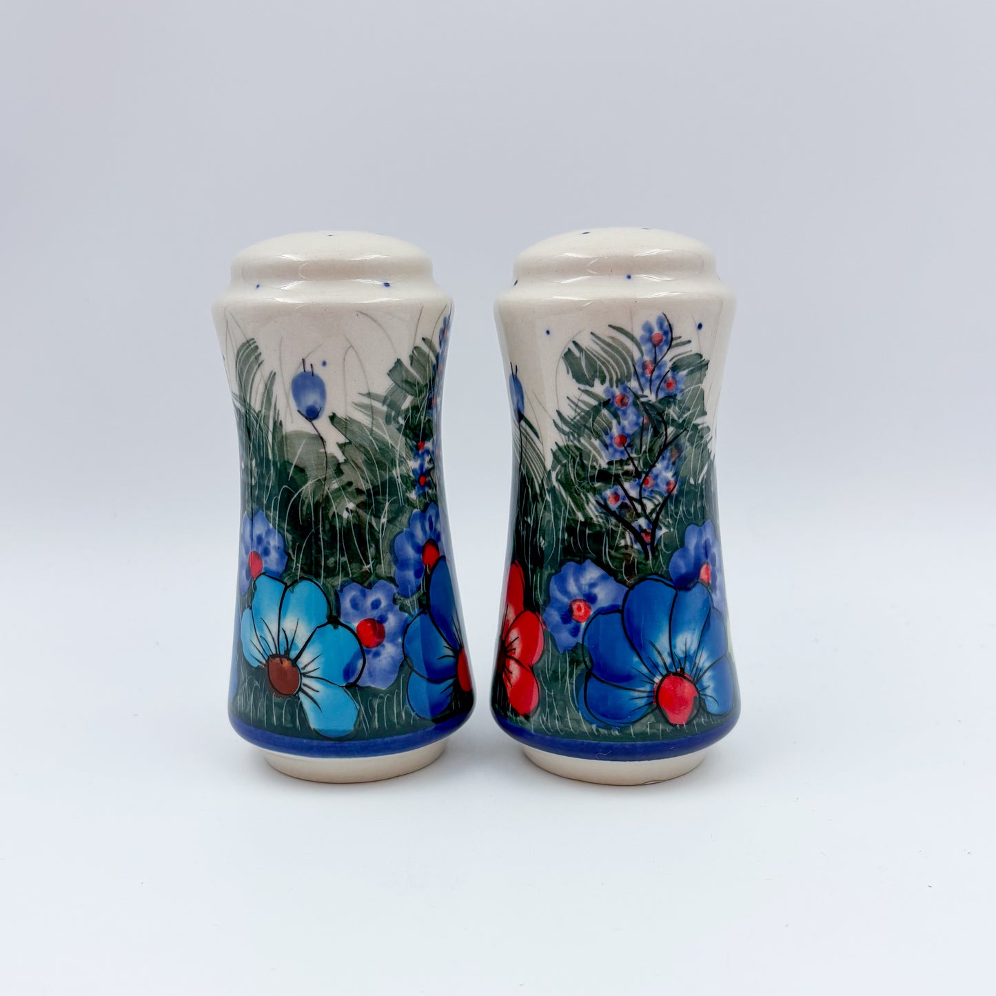 5” Salt and Pepper Shakers.  Handmade Polish pottery.  UNIKAT Forget Me Not Pansy