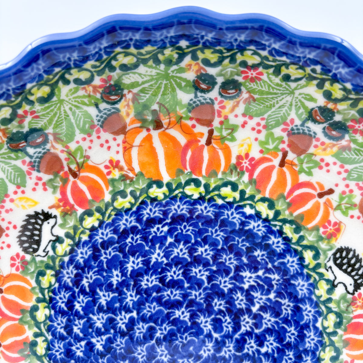 9.6” Pie Baker Handmade in Poland.  UNIKAT Hedgehog and Pumpkins Design
