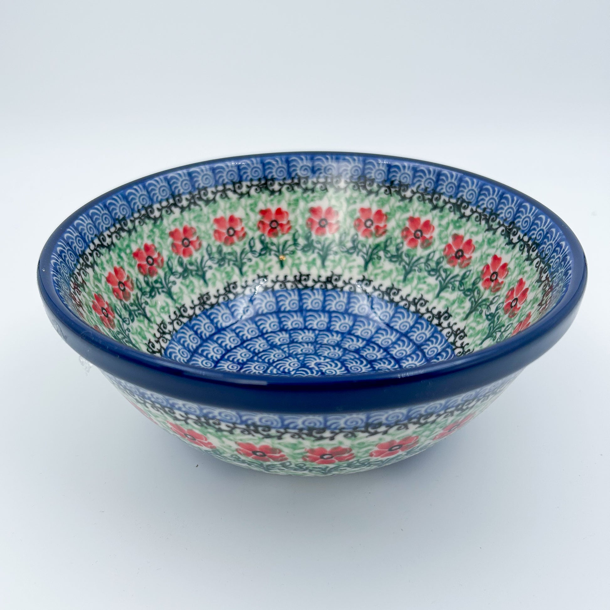 Polish pottery 6.” Bowl in the Maraschino Pattern pattern. Flowers
Ceramika Artystyczna Company