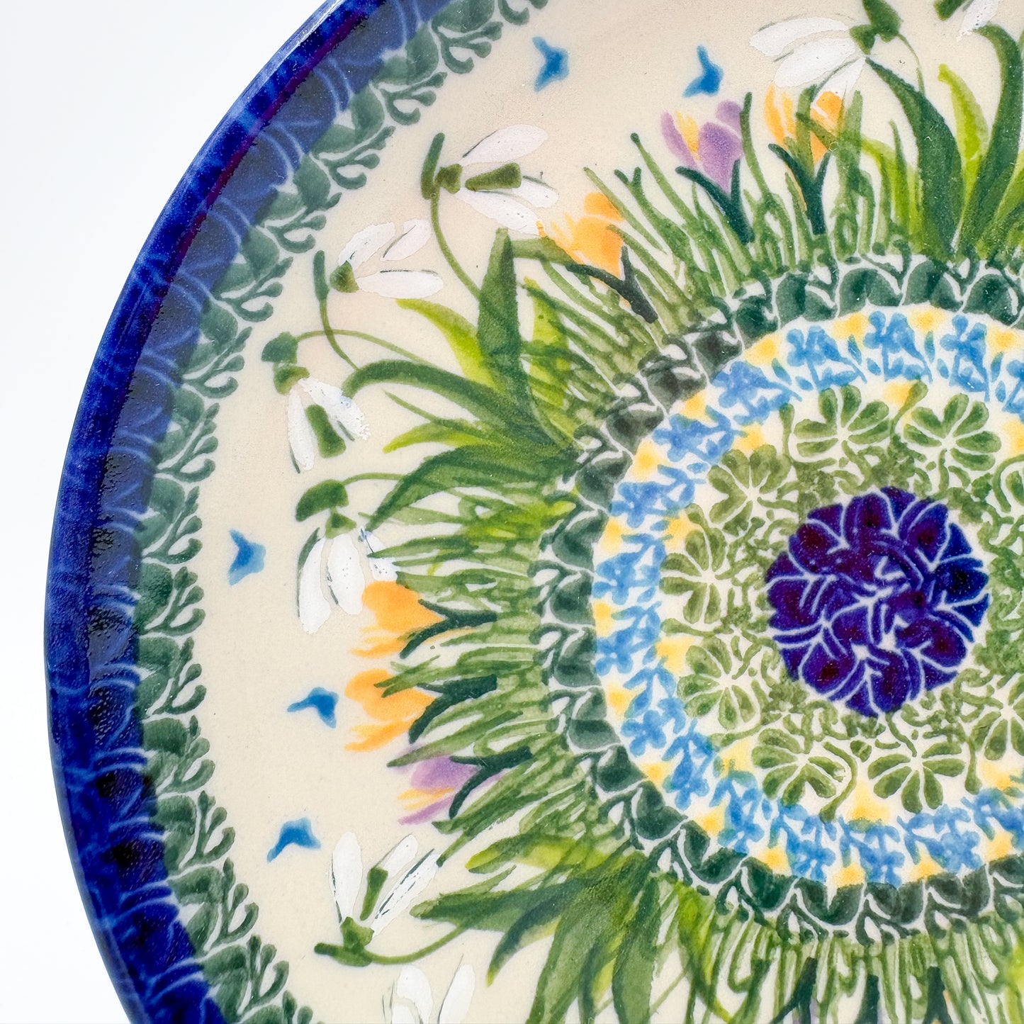 7.5” Plate.  Hand crafted Polish pottery stoneware: UNIKAT Snowdrop Garden