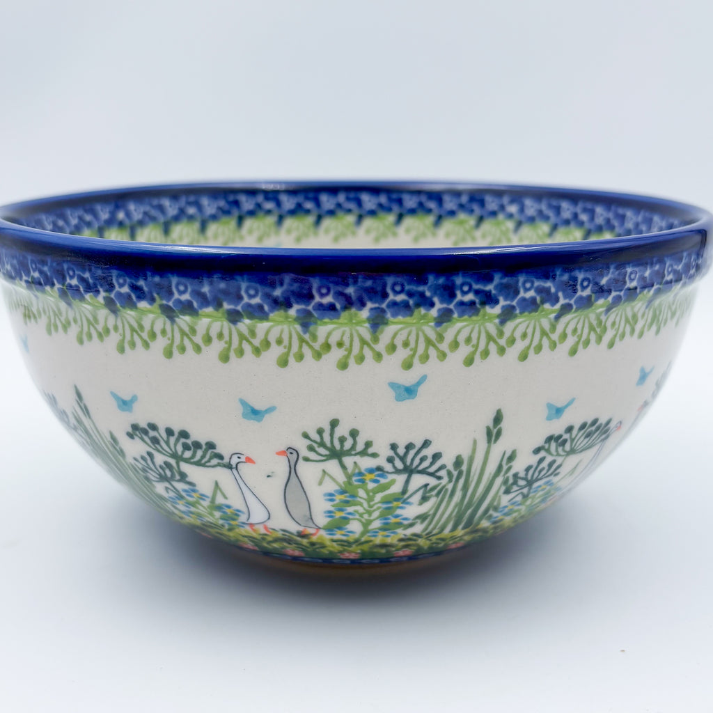 8”  Bowl.  Hand crafted Polish pottery stoneware: UNIKAT Ducks on the Run