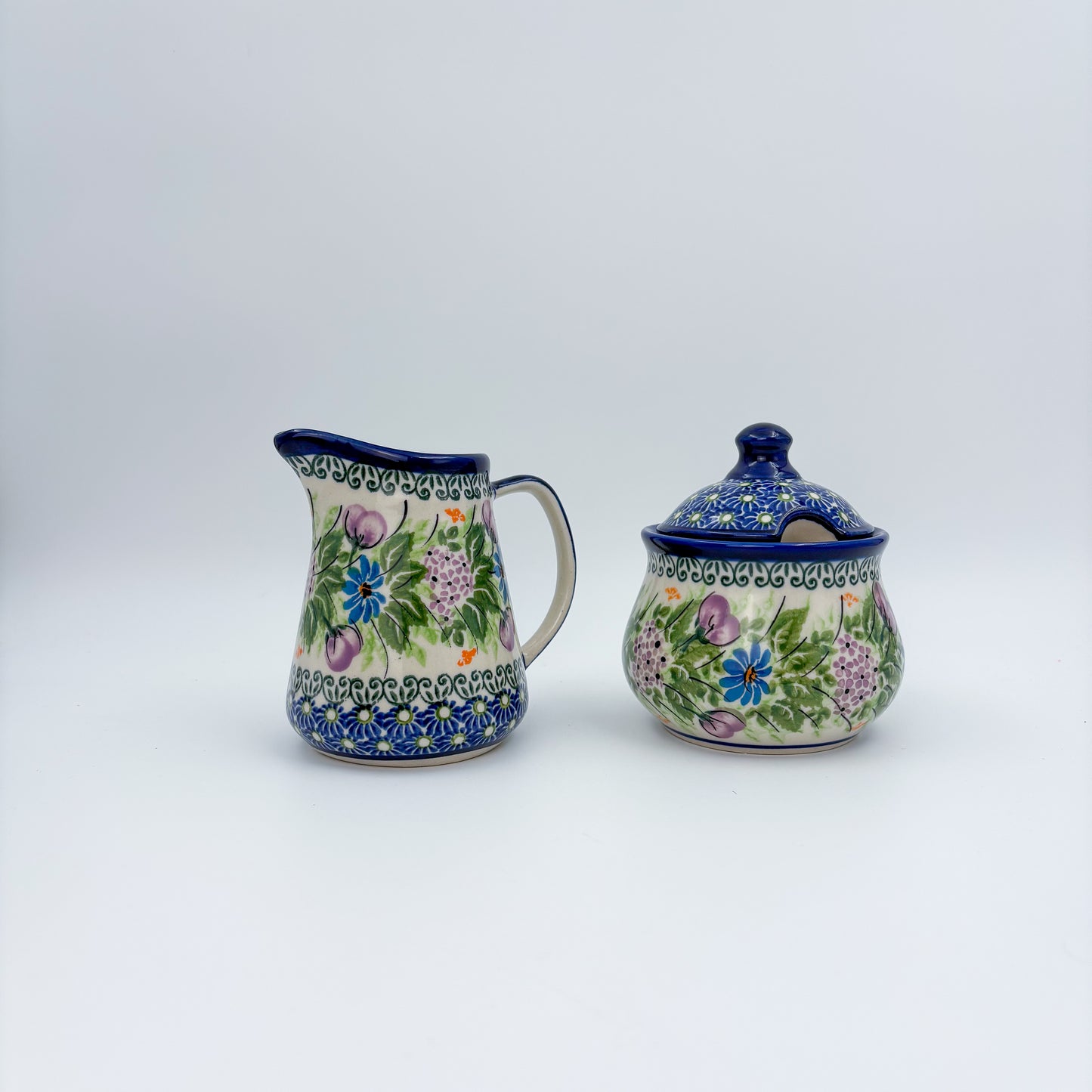 8 oz Pitcher/Creamer.  UNIKAT Floral Garden Design