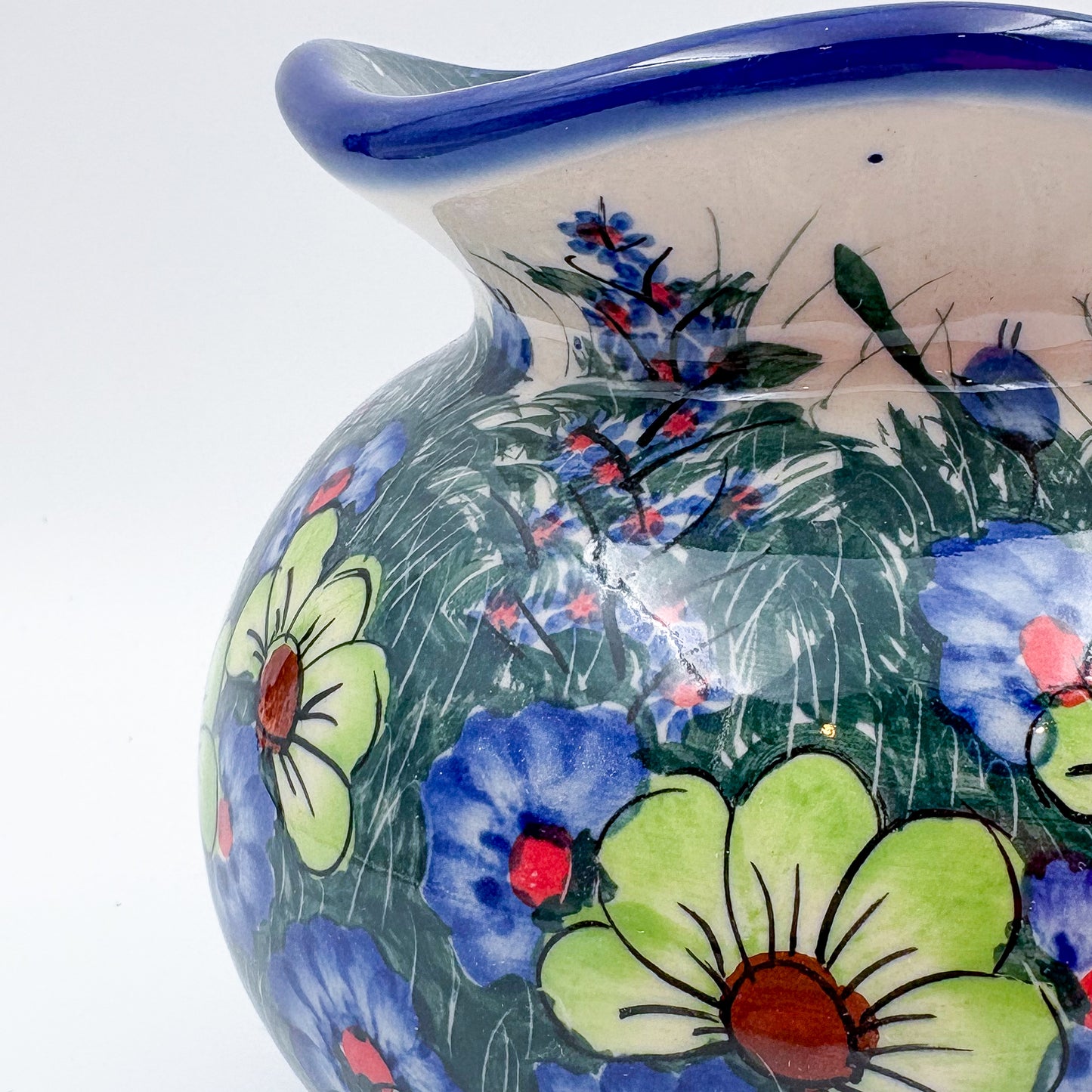 Kula Vase 5.5”.  Handmade Polish pottery.  UNIKAT Forget Me Not Pansy