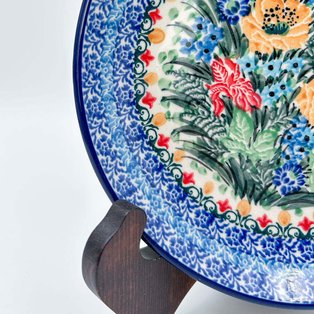 7.91” Plate.  Hand crafted Polish pottery stoneware: UNIKAT Sipping Nectar Design.