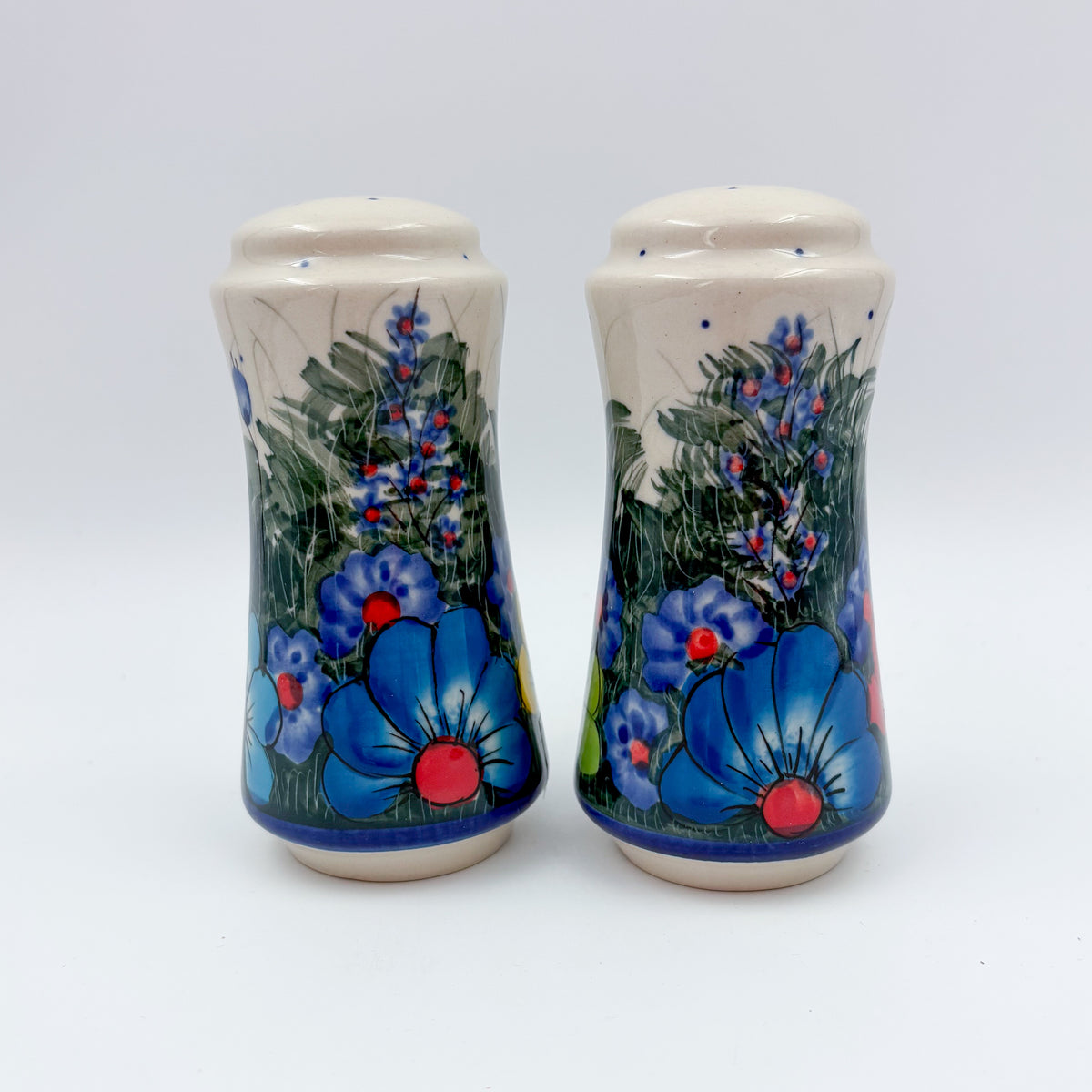 5” Salt and Pepper Shakers.  Handmade Polish pottery.  UNIKAT Forget Me Not Pansy