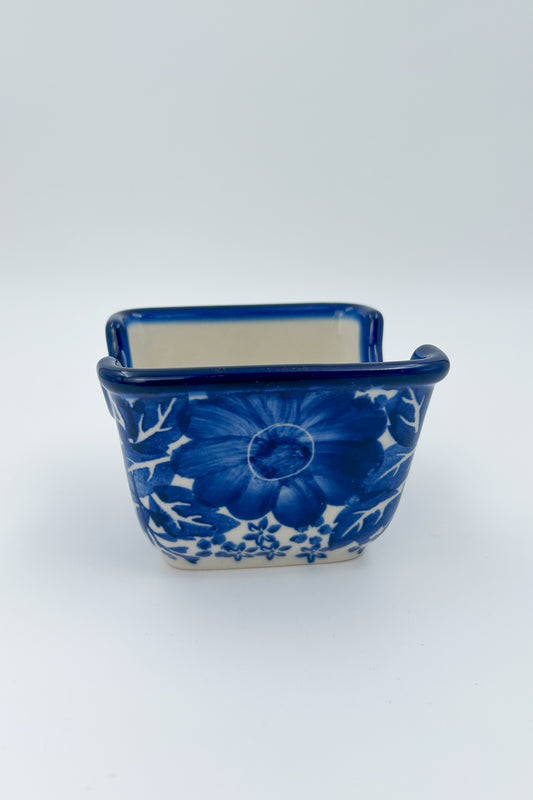 Polish pottery hand made  3” rectangular sugar packet holder in Happiness Pattern.
Ceramika Bona Company