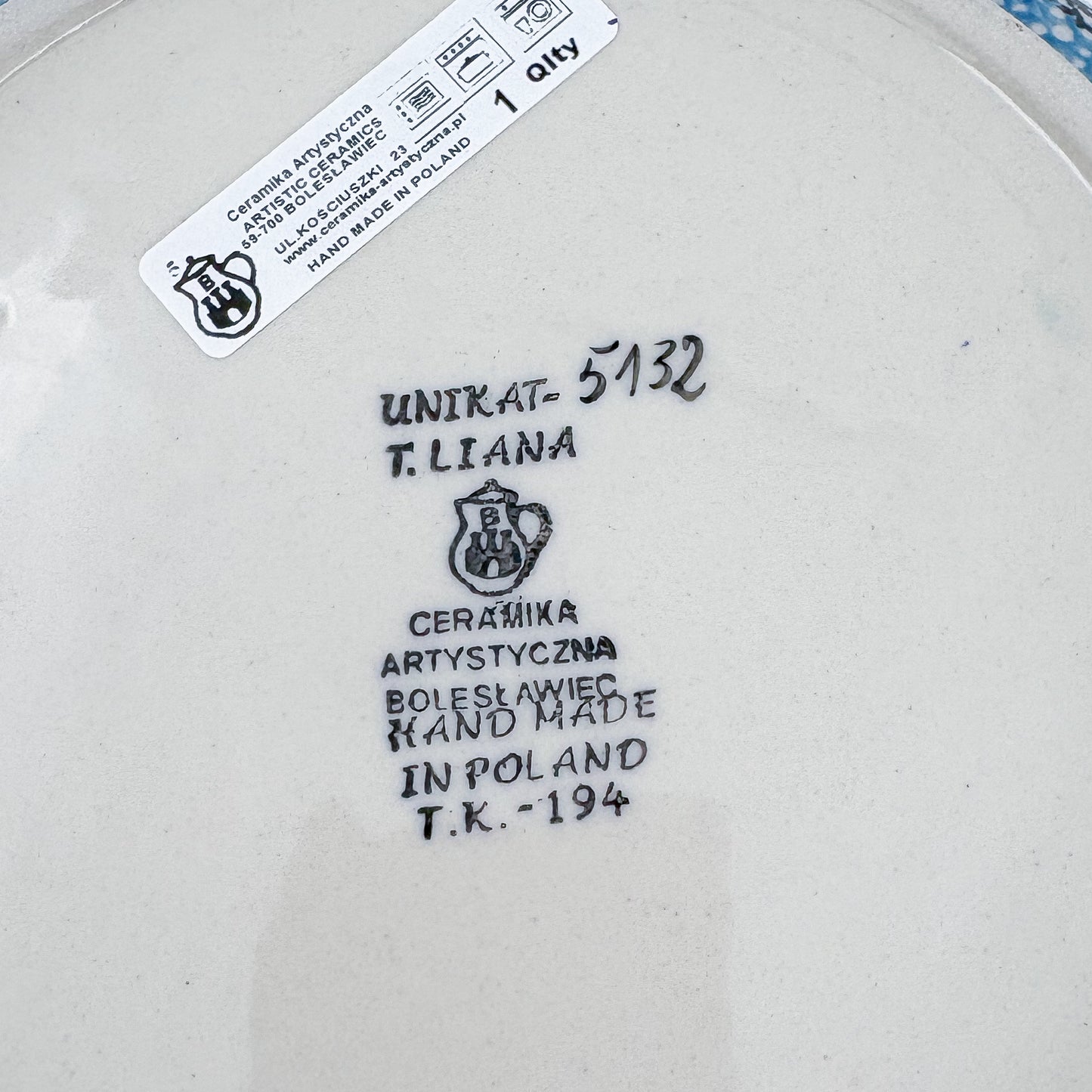 Round Baker with Handles Medium: UNIKAT Sweet Nectar Design