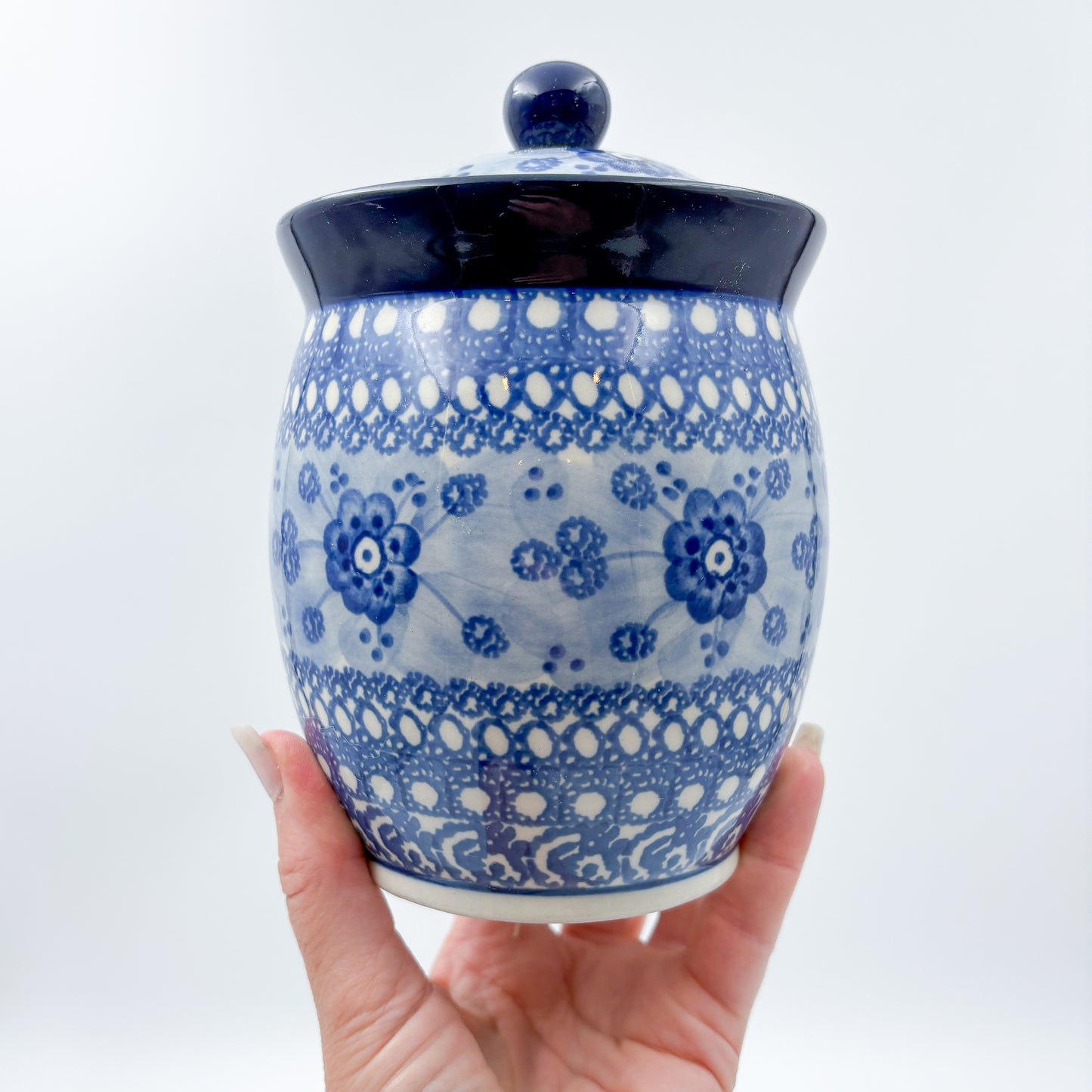 6" Lidded Jar.  Handmade Polish pottery.  UNIKAT Ble Poppy Design