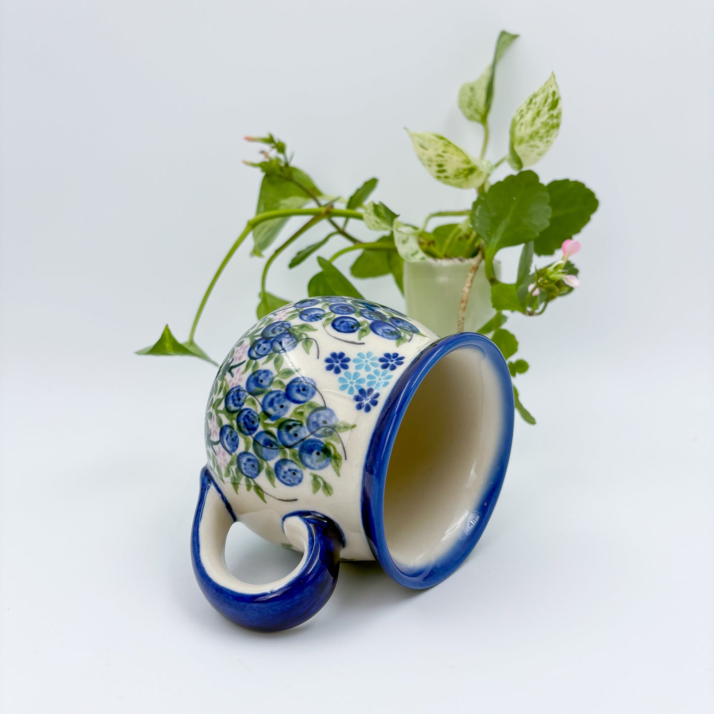 10 oz Bubble Mug. Handcrafted Polish pottery stoneware:  UNIKAT Blueberry Design