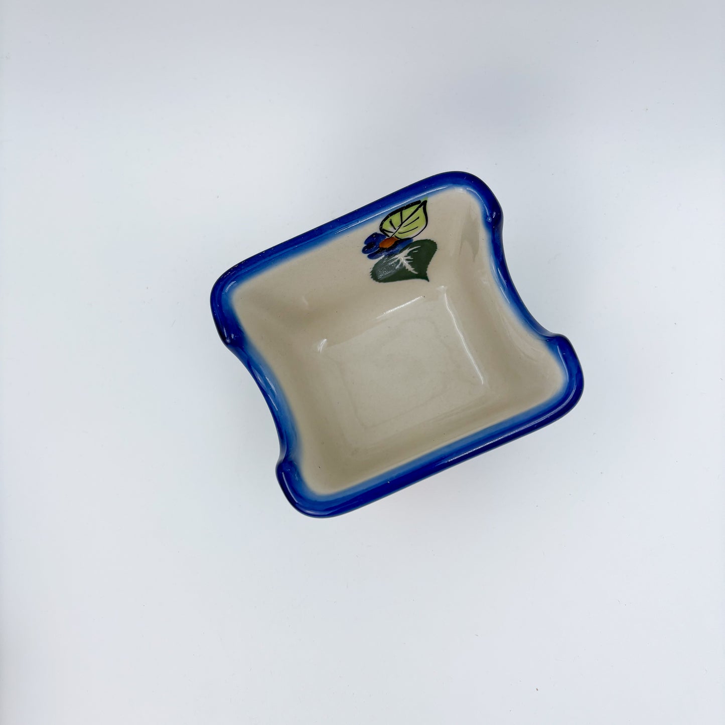3" Sugar Packet Holder. UNIKAT Poppy Trio Pattern