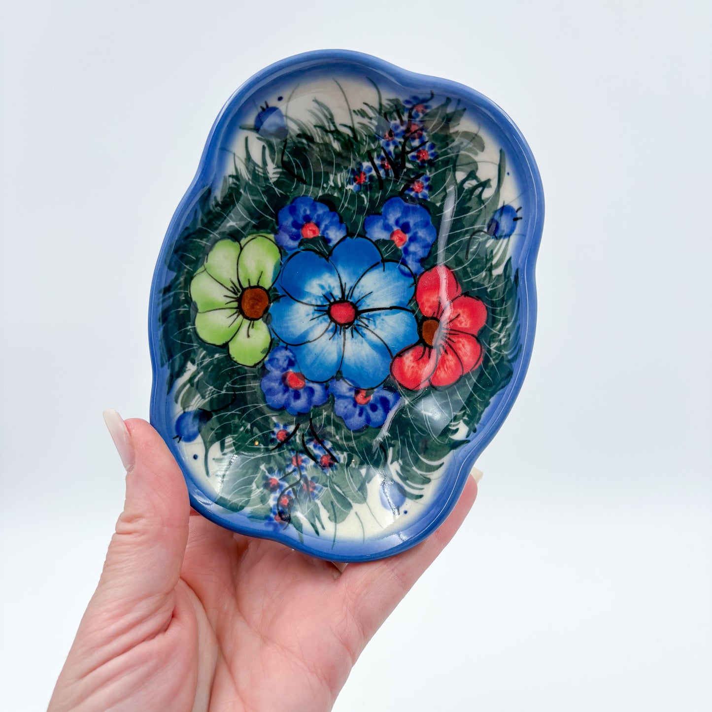 5" Soap Dish.  Handmade Polish pottery.  UIKAT Forget Me Not Design