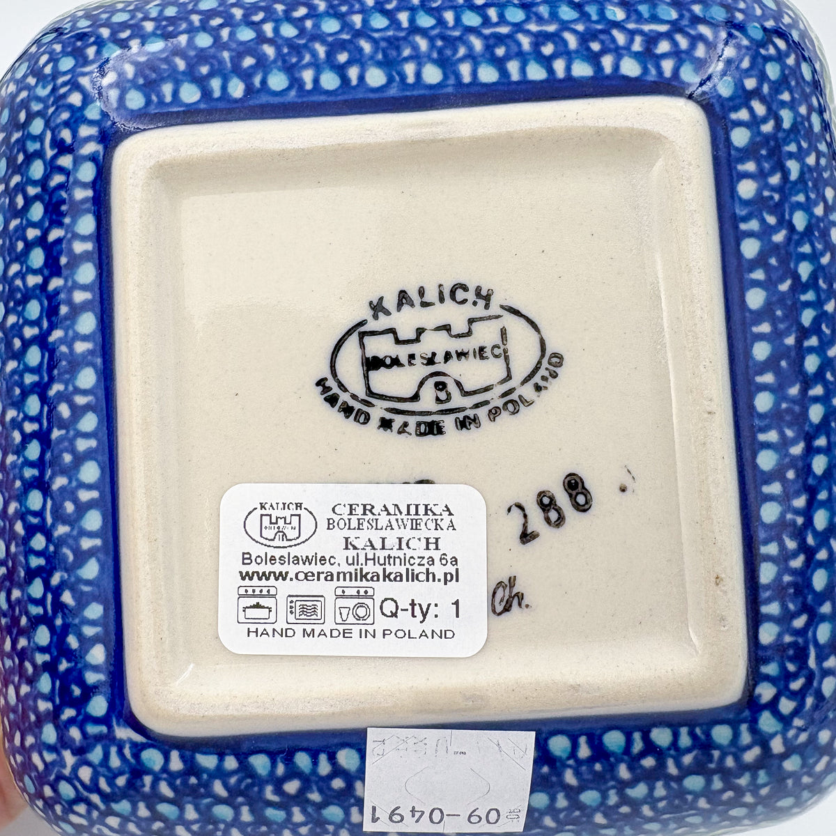 Bottom of Blueberries square bowl showing Kalich stamp