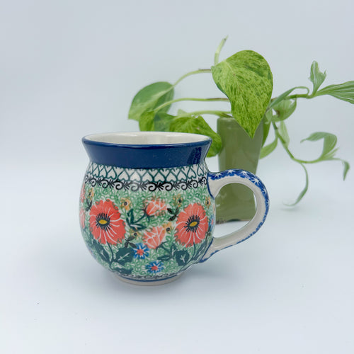 Poppy Parade bubble mug on white background, front view
