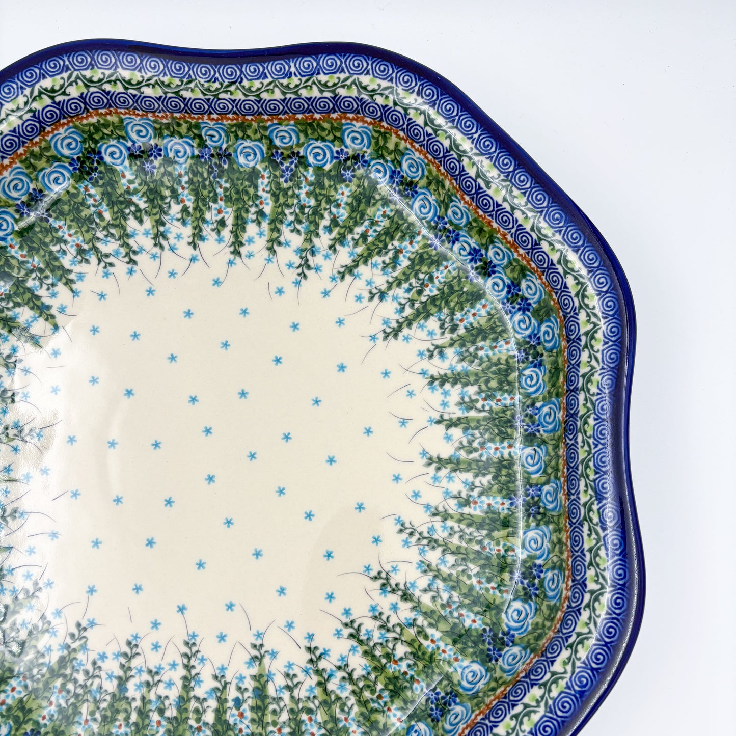 14.5” Clover Platter.  Hand crafted Polish pottery stoneware: UNIKAT Whispering Ferns