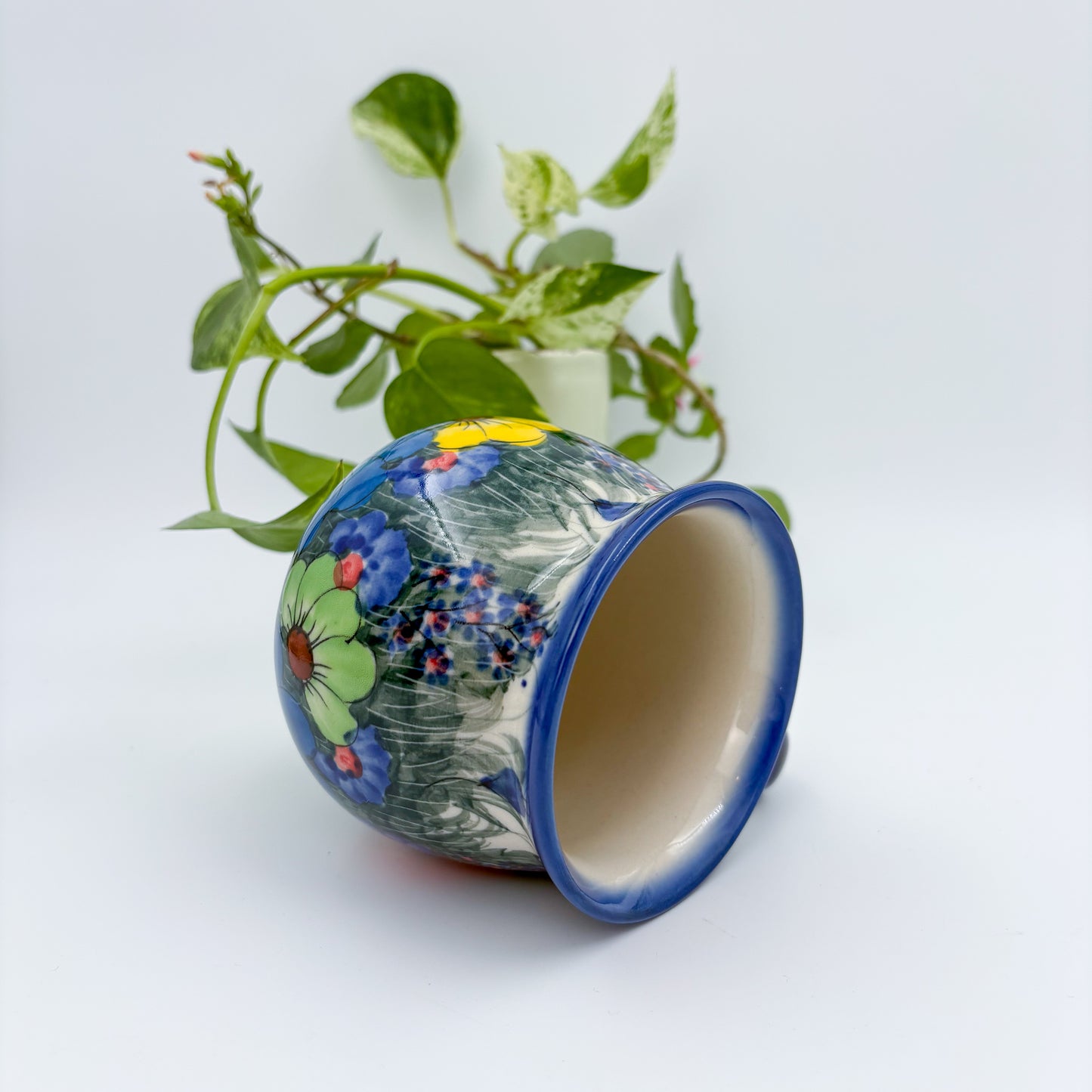 10 oz Bubble Mug. Handcrafted Polish pottery stoneware:  UNIKAT Forget Me Not Pansy