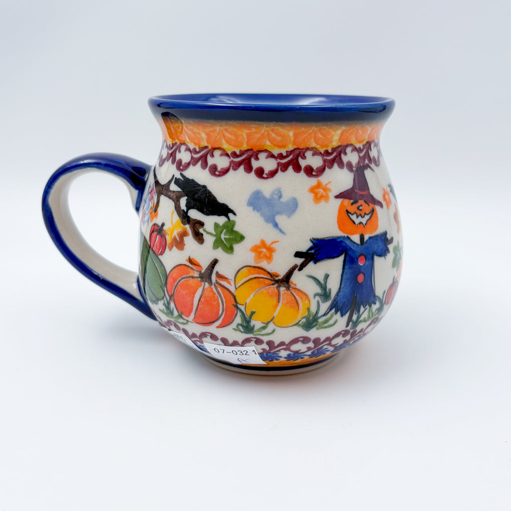 17 oz Bubble Mug XL. Handcrafted Polish pottery stoneware:  UNIKAT Pumpkin Scarecrow