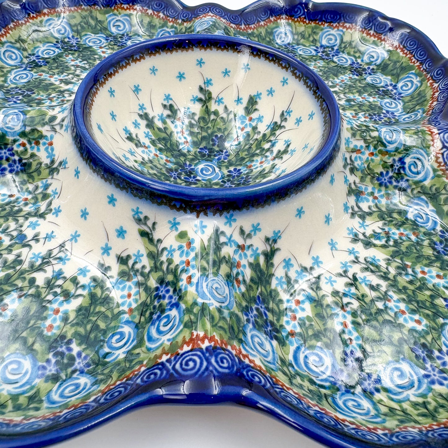 11" Divided Platter with Center Bowl.  Hand crafted Polish pottery stoneware: UNIKAT Whispering Ferns