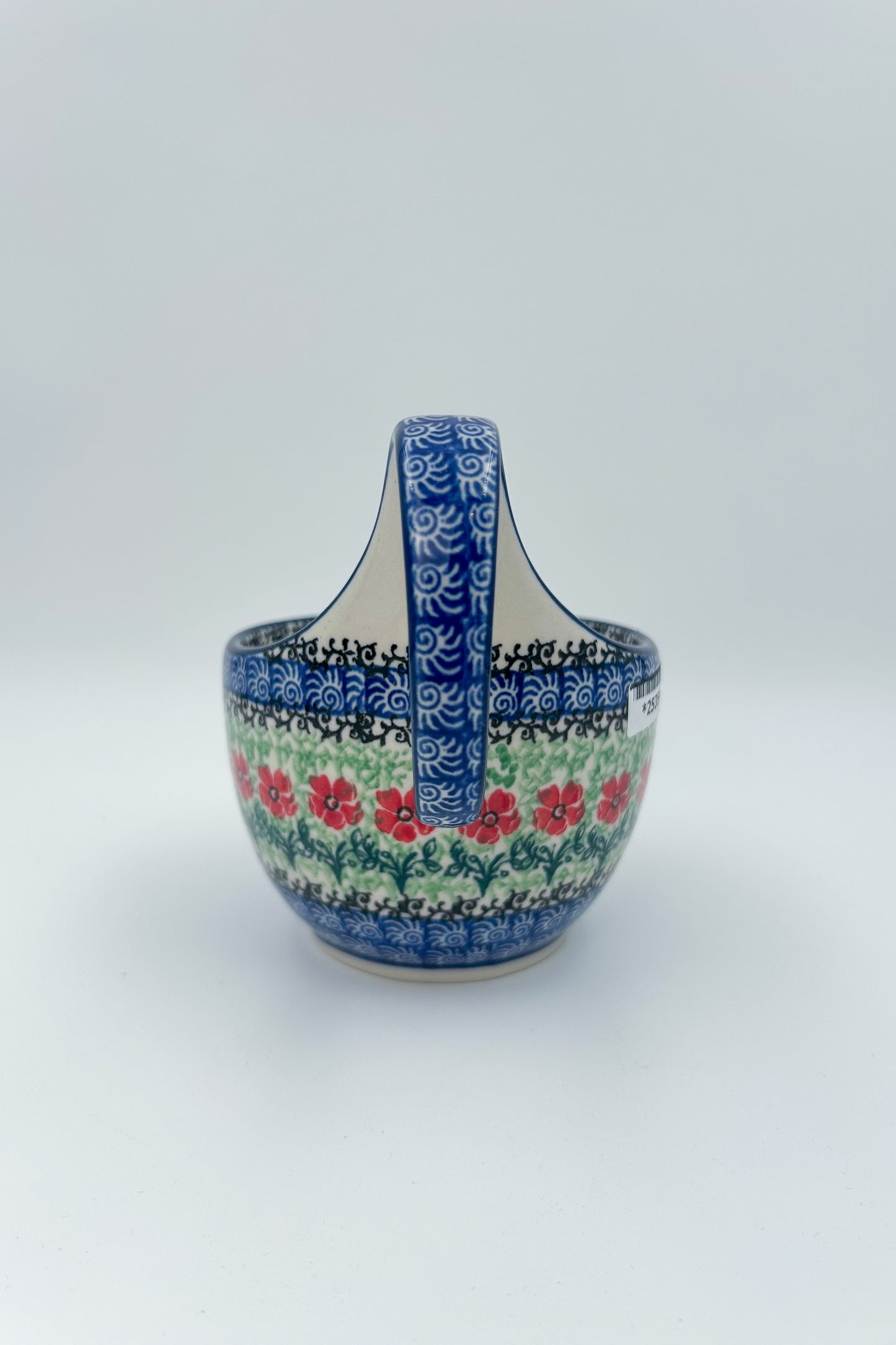 Polish pottery 16oz bowl with loop handle in the UNIKAT Candy Red Poppy pattern. It holds 16 oz of fluid.
Ceramika Artystyczna Company